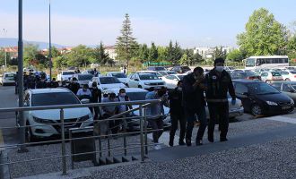 Bolu’da, dolandırıcılık çetesi operasyonunda 8 tutuklama..