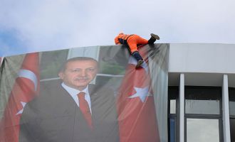 Bolu’da, işten çıkarılan belediye işçisi intihar girişiminde bulundu