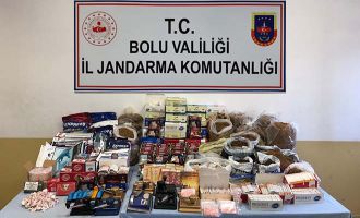 Bolu’da, kaçak tütün operasyonu: 3 gözaltı