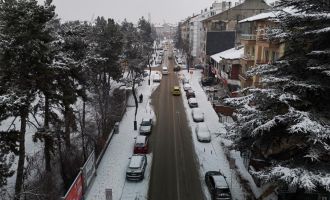 Bolu'da kar yağışı sürüyor: Kış güzelliği havadan görüntülendi.....