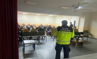 Bolu'da kış önlemleri için güvenli sürüş bilgilendirmesi yapıldı