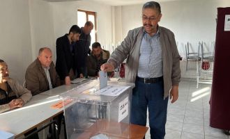 Bolu’da seçmenler oy kullanmaya başladı........