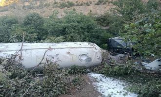 Bolu’da tır devrildi: 1 ölü, 1 yaralı