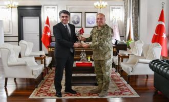 Bolu'da yeni Tugay komutanı Öztürk göreve başladı......