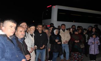 Bolu’dan kutsal topraklara 35 kişilik umre kafilesi uğurlandı