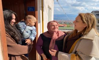 BOLU’NUN İLK KADIN MİLLETVEKİLİ, 1 MAYIS EMEK VE DAYANIŞMA GÜNÜ’NÜ KUTLADI 