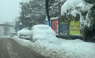Bolu'yu kar esir aldı: 'Hiç kimse panik yapmasın'