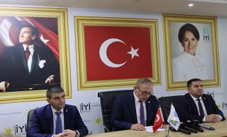 Burhan Aktaş, İYİ Parti Bolu İl Başkan Adaylığını geniş katılımlı törenle açıkladı