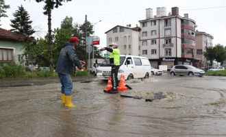 Caddeleri göle çeviren yağmurun miktarı belli oldu