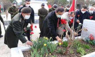 Çanakkale Zaferi ve şehitler dualarla anıldı