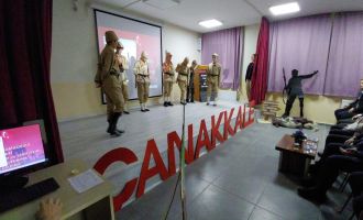 Çanakkale zaferine özel öğrencilerden dolu dolu program