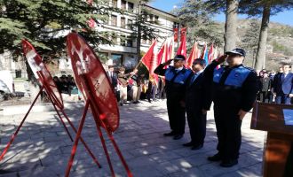 ÇANAKKALE ZAFERİNİN 104. YILDÖNÜMÜ GÖYNÜK’TE DÜZENLENEN TÖRENLE KUTLANDI