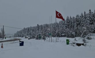 Cankurtaran mevkiinde kar yağışı etkili oluyor