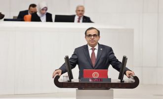 CHP Bolu Milletvekili Türker Ateş, Cumhuriyetin 100. yıl dönümü dolayısıyla bir mesaj yayımladı. 