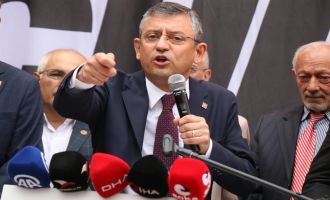 CHP Genel Başkan Adayı Özgür Özel; ‘Ana muhalefetin hızla kendine gelmesi, ayağa kalkması gerekmektedir’