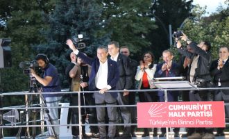 CHP Genel Başkanı Özgür Özel, Bolu’daki mitingde önemli mesajlar verdi