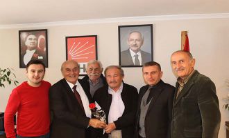 CHP’de Öğretmenler gününde özel bir kutlama töreni yapıldı