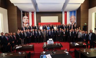 CHP’li 81 il başkanı ortak açıklama yaptı 