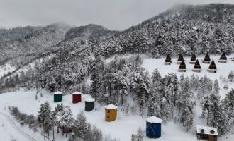 Çubuk Gölü çevresindeki kaçak yapılara yıkım kararı…..