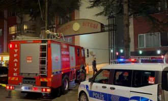 Davlumbazdan çıkan yangın korkuttu...