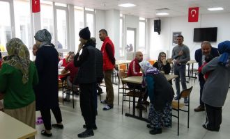 Depremzedeler sıfırdan başlangıç yaparak yeni bir hayat kuracak