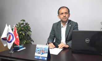 EĞİTİMCİLERİN AŞILANMASINA ÖNCELİK VERİLMELİ VE YENİ KARARLAR ALINMALIDIR