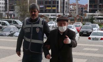 Eşini 25 bıçak darbesiyle öldüren sanığa ağırlaştırılmış müebbet
