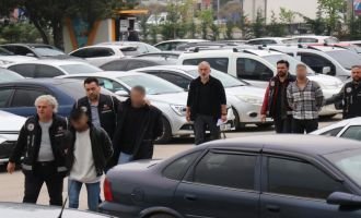 Esnaftan haraç aldığı iddiasıyla adliyeye sevk edilen zanlıların cezası belli oldu