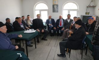 Fatih Metin Sümer Mahallesi'nde vatandaşlarla buluştu