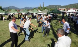 Festival değil geleneksel Hacet Bayramı..