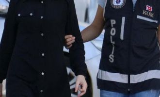 FETÖ şüphelisi 3 kadın ifadeleri alınmak üzere emniyet müdürlüğüne götürüldü