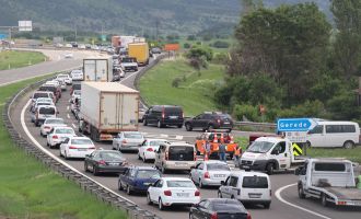 Gerede-Karadeniz Bağlantı Yolu'nda trafik durma noktasına geldi