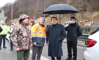 Heyelan sebebiyle kapanan Bolu Dağı Tüneli’nin yarın açılması planlanıyor