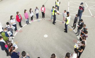 Jandarma trafik ekiplerinden öğrencilere trafik eğitimi