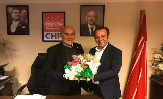 Karsu, başkan Özcan’ın doğum gününü kutladı