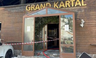 Kartalkaya'daki yangına ilişkin tutuklu bulunan otelin elektrikçisi rahatsızlandı