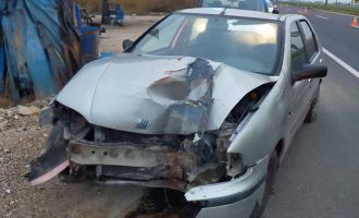 Kaza yaptı, aracını bırakıp gitti