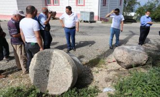 Köyü karıştıran tarihi sütunların, akıllara durgunluk veren hikâyesi