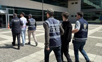 Kuaförün balkonundan girerek kasadan para çalan 2 şüpheli adliyede,,,,