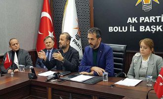 Küpçü; ‘Bunun üzerinden siyaset üretenlerin derdi; bu milleti hızlı trene bindirmek değil’