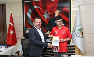 LGS şampiyonundan Başkan Özcan’a ziyaret