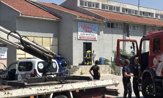 Mantar tesisindeki ilaçlama dumanını yangın zanneden vatandaşlar ekipleri harekete geçirdi