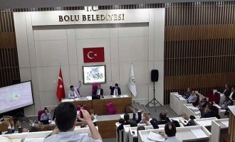 Mecliste İzzet Baysal Caddesindeki  2 adet büfe alanıyla ilgili iptal kararı alındı