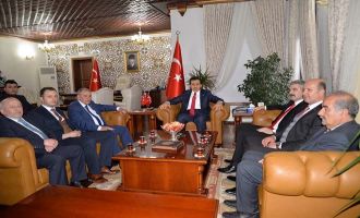 MHP HEYETİNDEN VALİ ÜMİT’E ZİYARET 