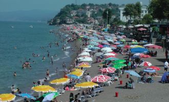 Nem oranı yüzde 83'e çıktı, görüntüler Antalya ve Bodrum'u aratmadı