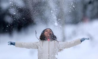 Okullar Pazartesi günü tatil!....