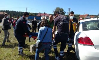 Otomobiller kavşakta çarpıştı: 1 yaralı