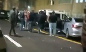 Park halindeki araçlara çarptı: Babası sinirlendi, ‘Kendine zarar verseydin’