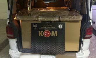 Piyasa değeri 650 bin lira olan kaçak makaron ele geçirildi