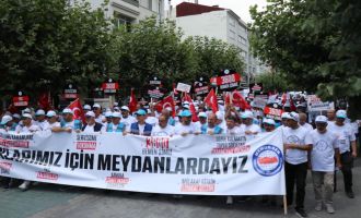 Polis barikat kurarak yürüyüşe izin vermedi: Yalnızca 10 kişi Bolu'dan Ankara'ya yola çıktı